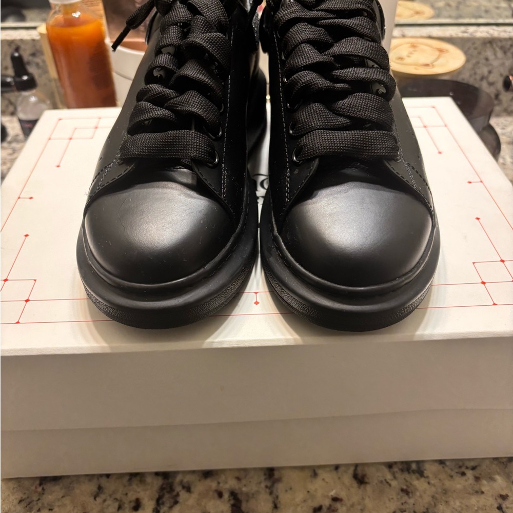 Alexander McQueen Black Women’s Sneakers